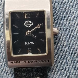 Perf. cond. Harley womens watch